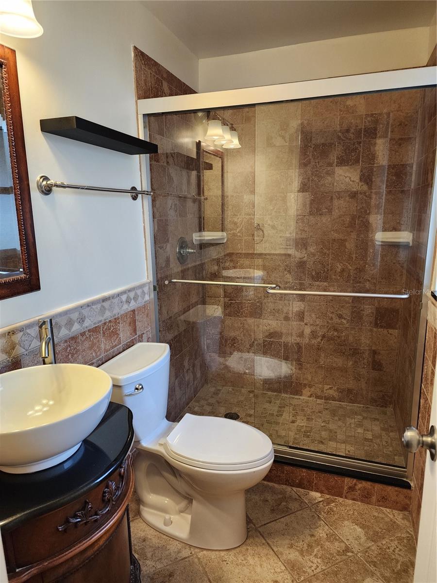 Image 10 of 14 For 13010 Cumberland Drive