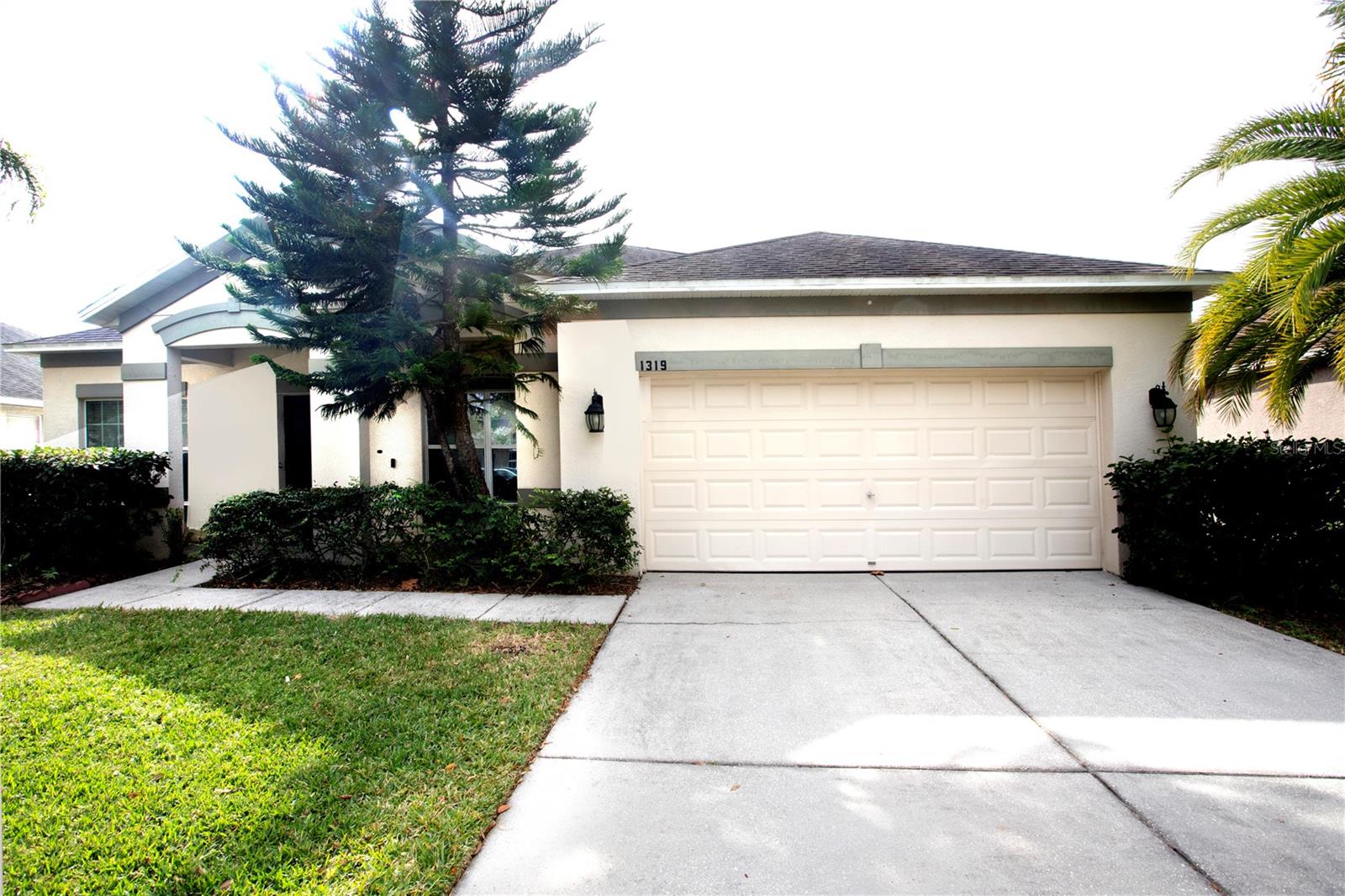 Details for 1319 Rowantree Drive, DOVER, FL 33527