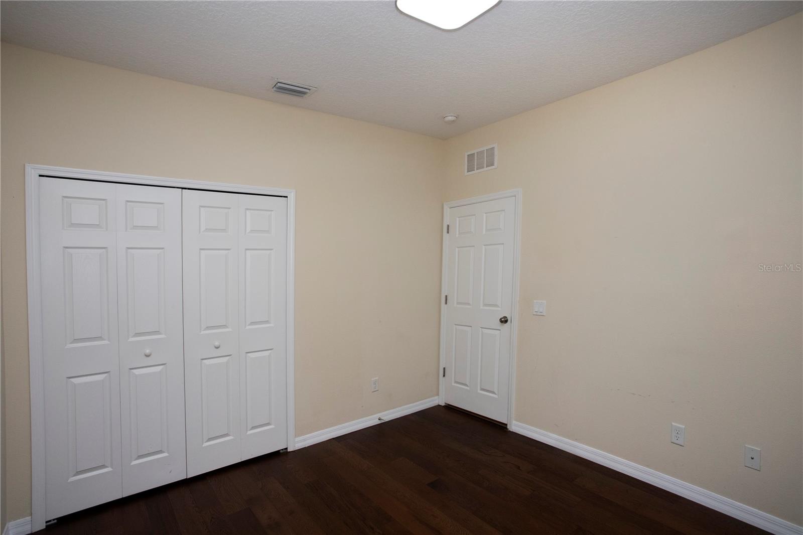 Image 24 of 31 For 1319 Rowantree Drive