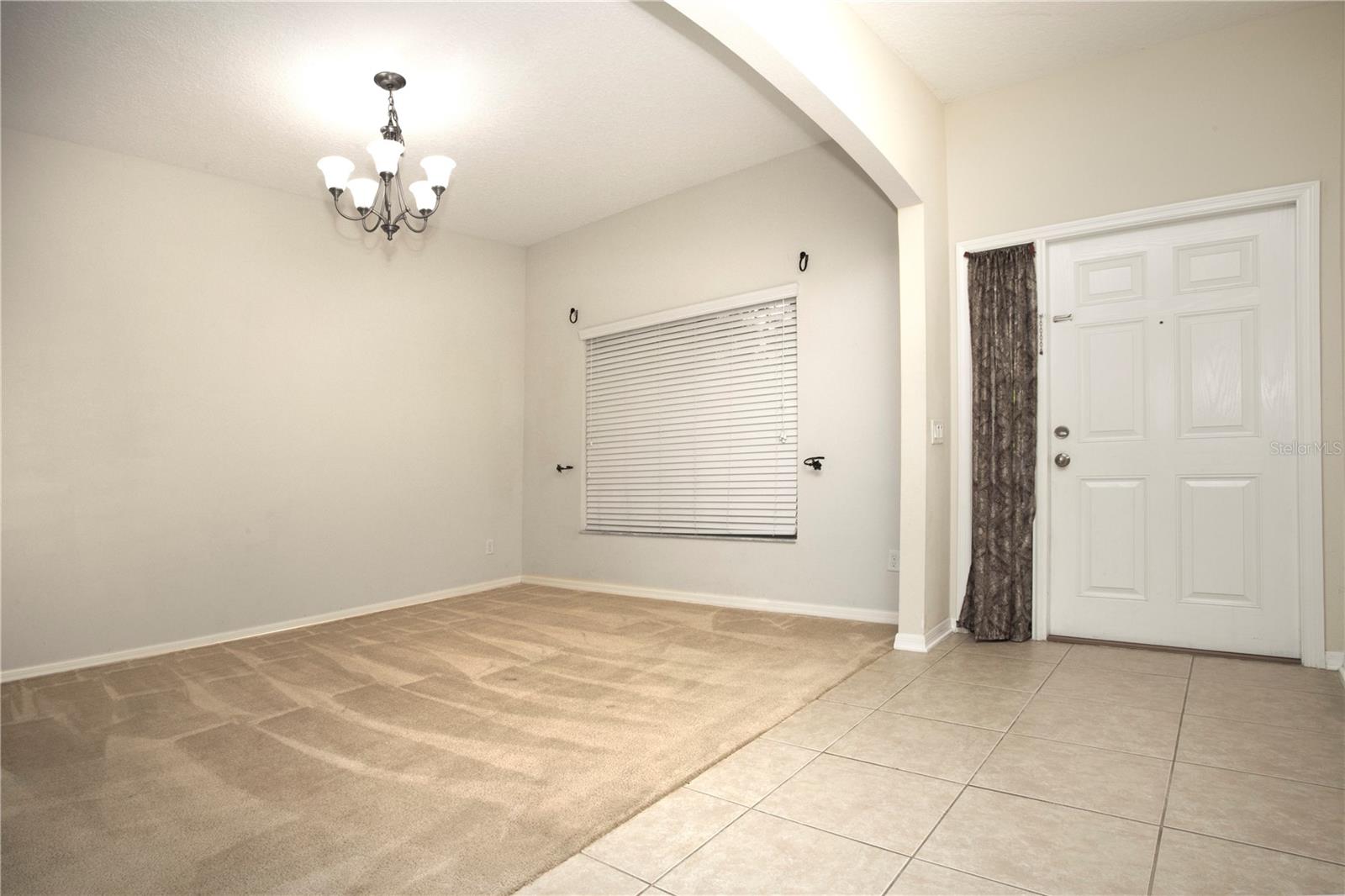 Image 5 of 31 For 1319 Rowantree Drive