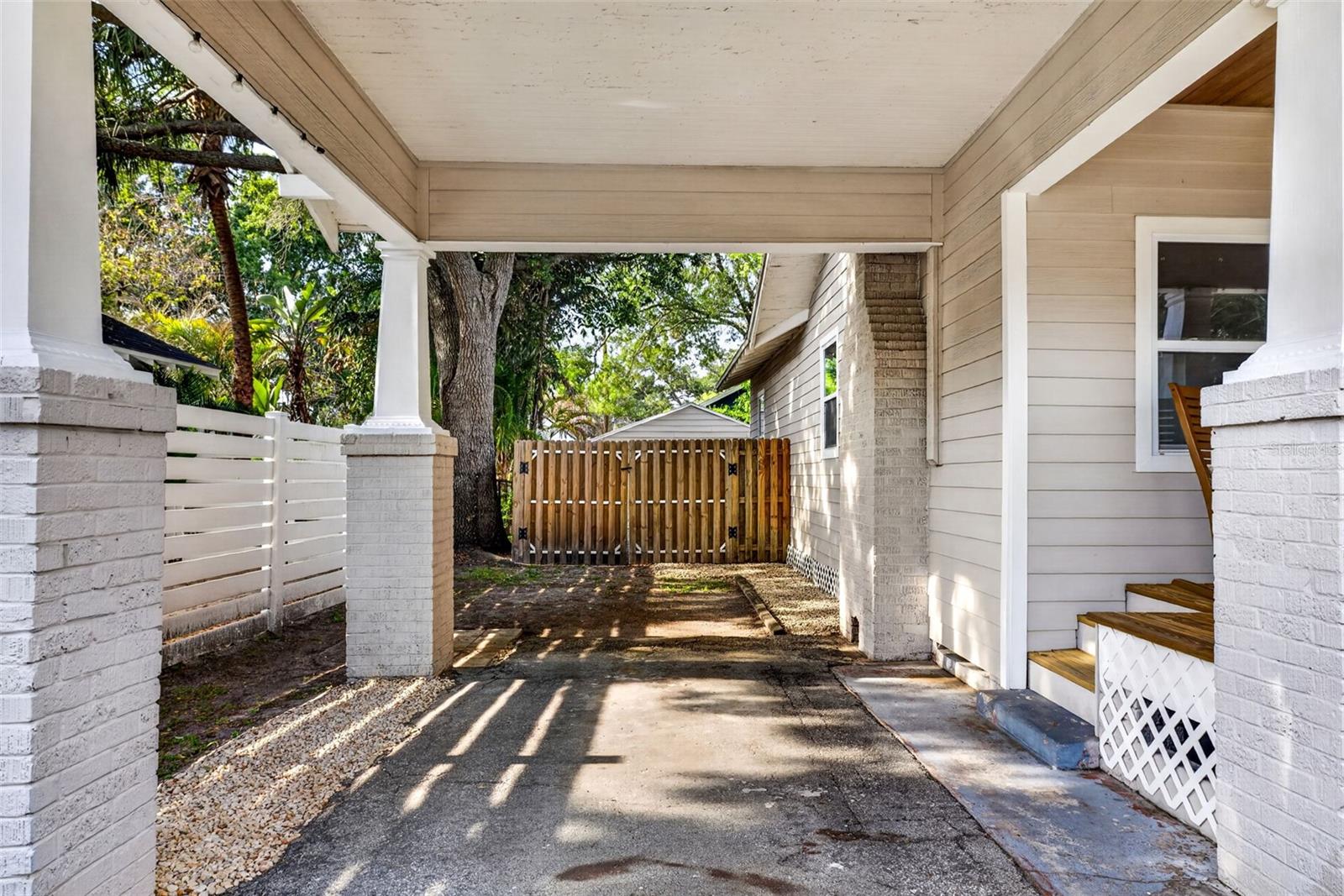 Image 8 of 51 For 307 Chelsea Street