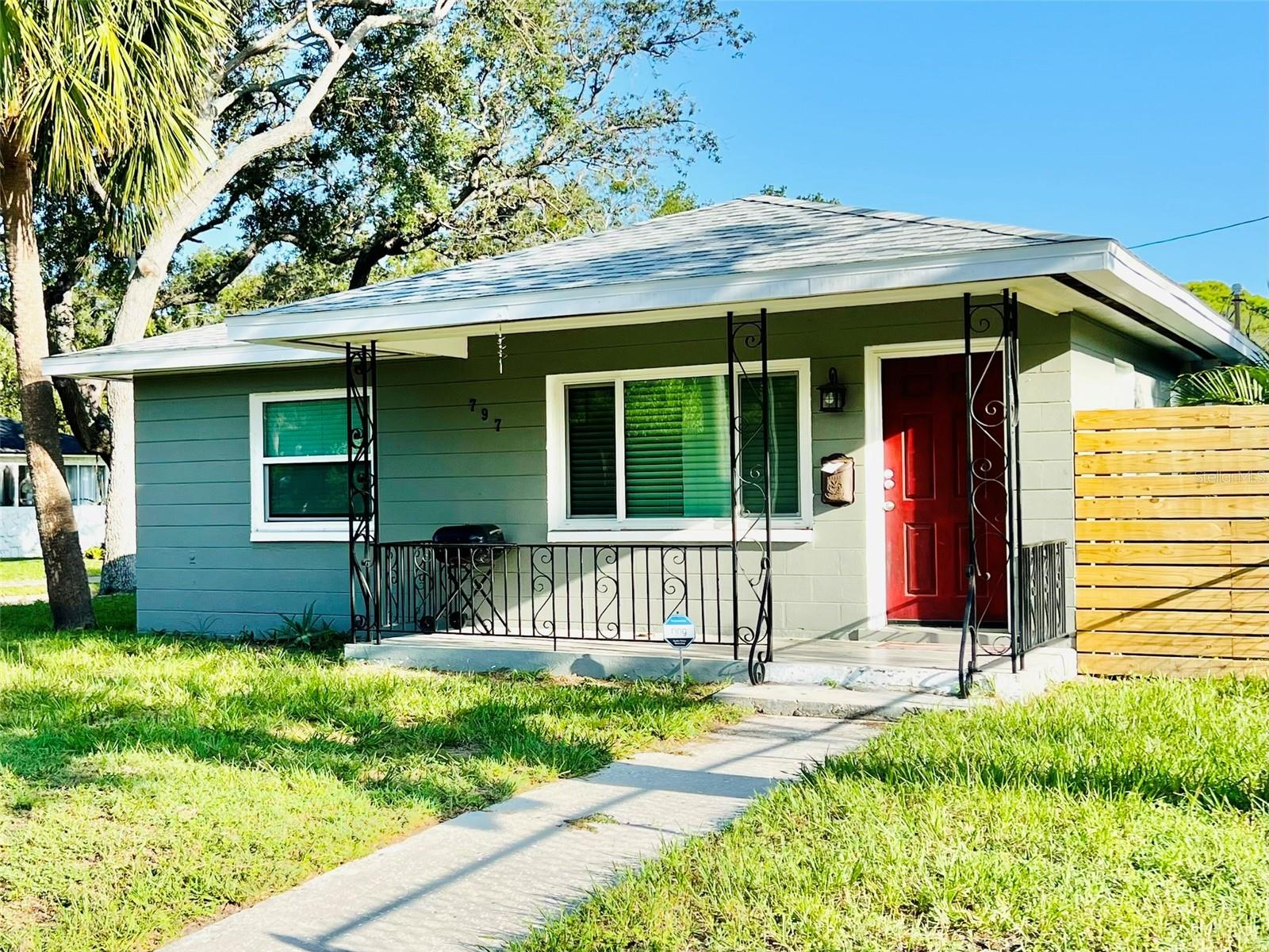 Details for 797 Harbor Drive S, ST PETERSBURG, FL 33705