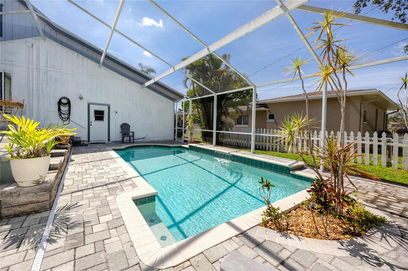 Image 39 of 57 For 8759 Orient Way Ne