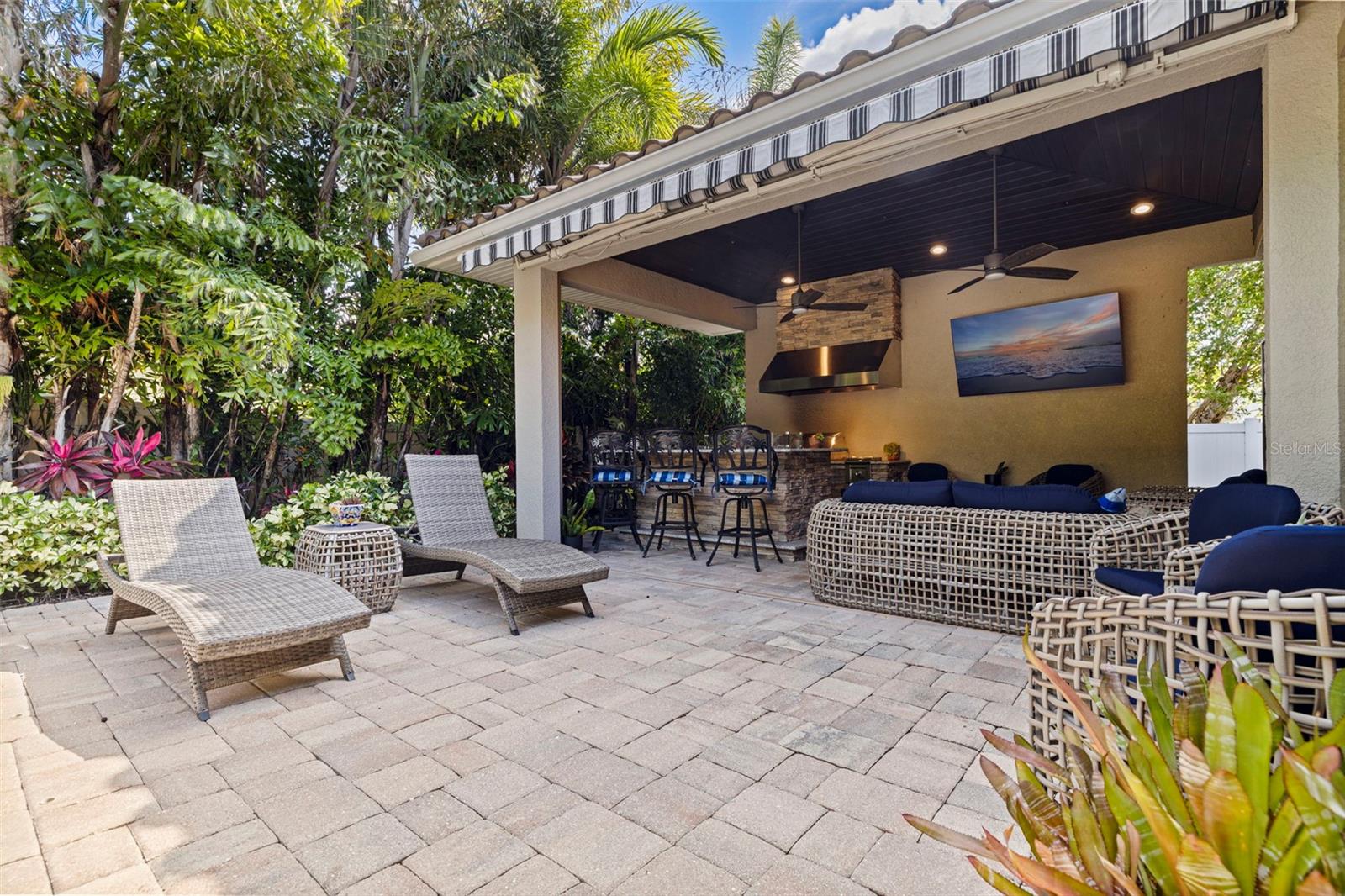 Image 34 of 77 For 629 Cortez Drive