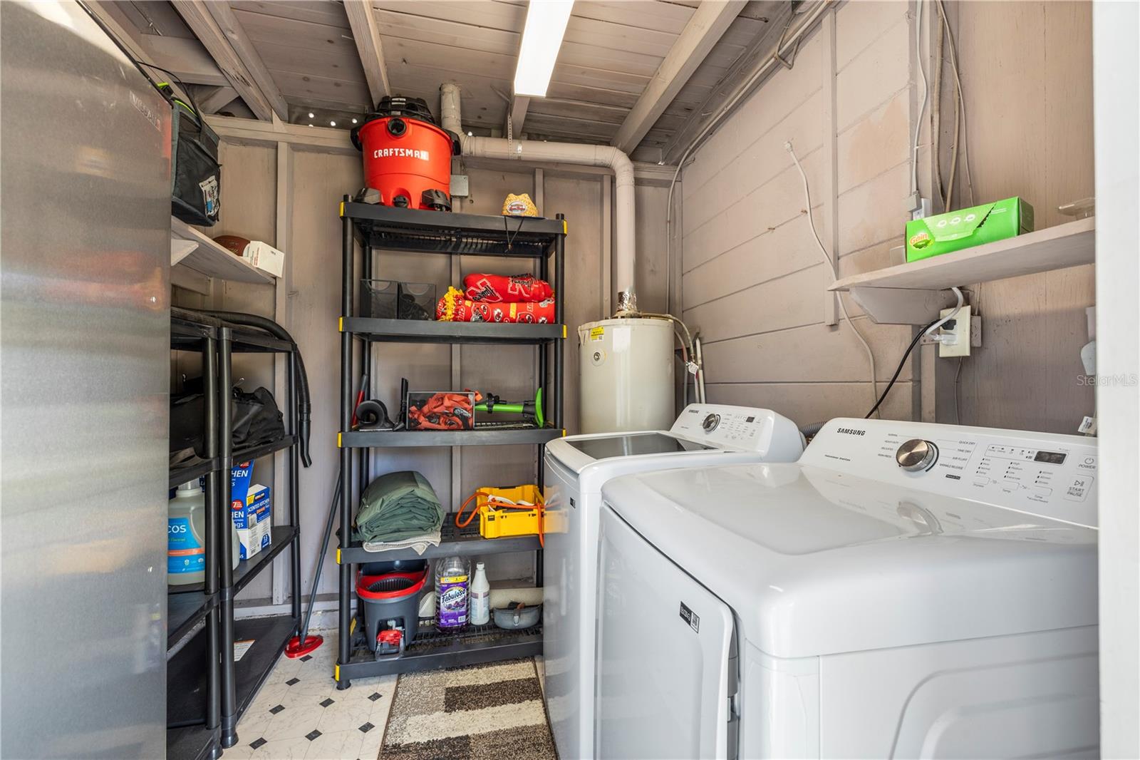 Image 47 of 56 For 2125 Hiawatha Street