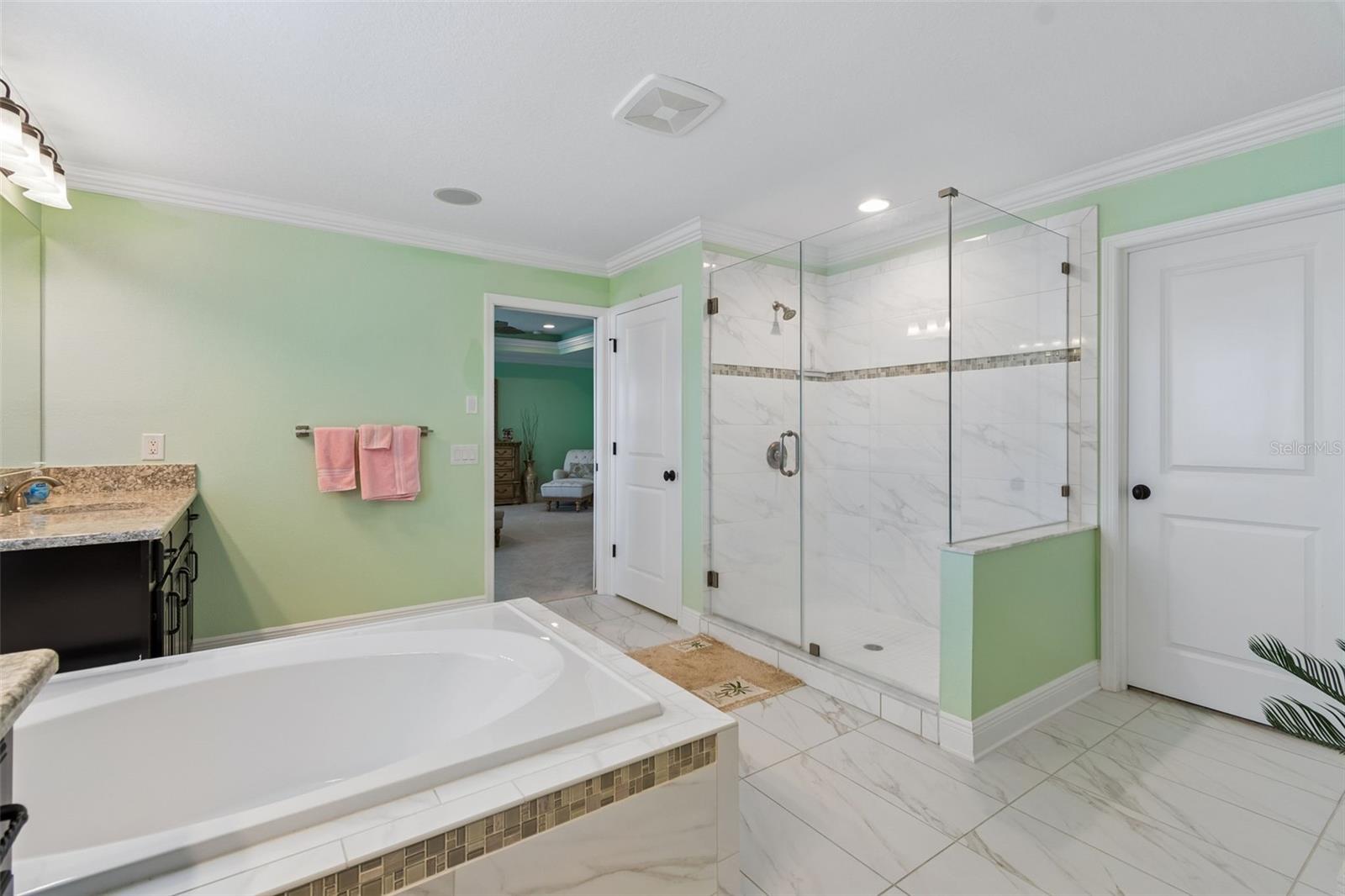 Image 33 of 66 For 13218 Batten Lane