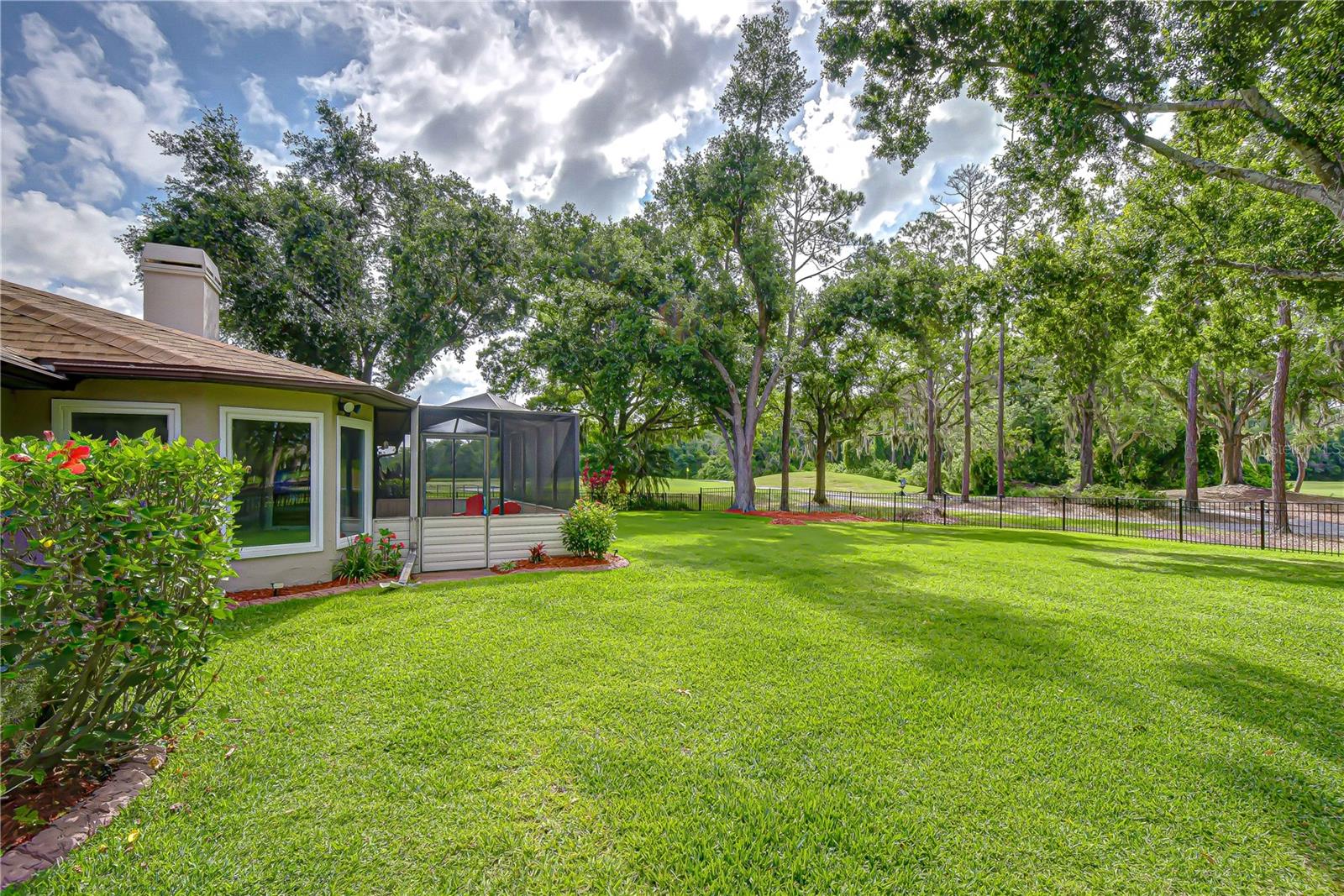 Image 28 of 36 For 1015 Ventana Drive
