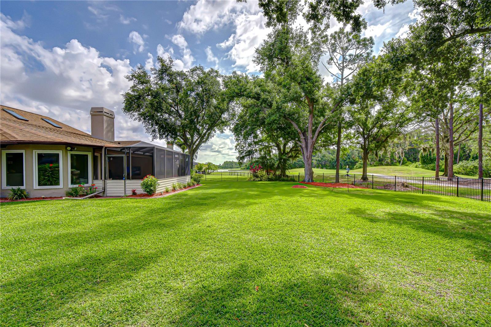 Image 5 of 36 For 1015 Ventana Drive