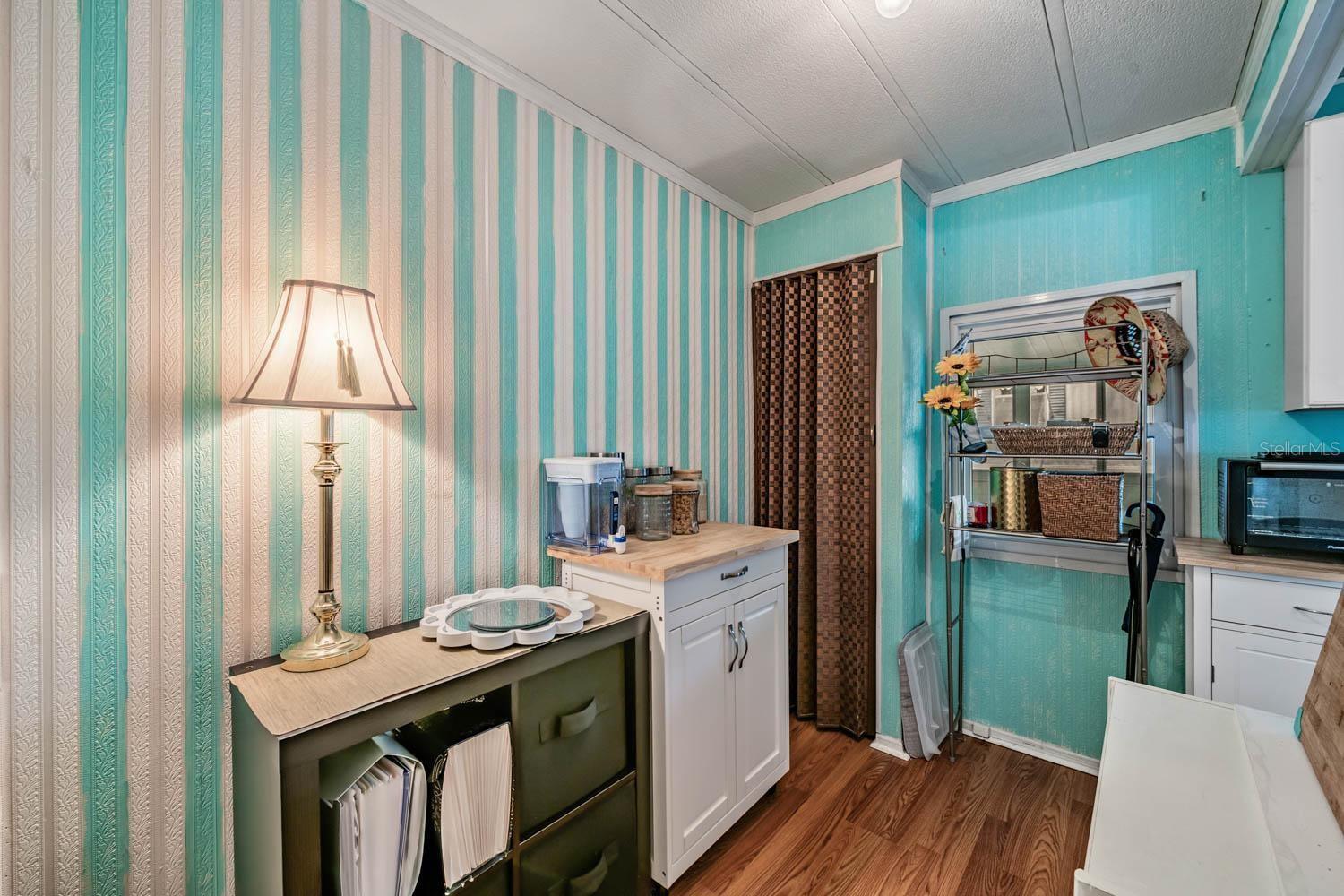 Image 12 of 51 For 7203 El Meyers Street