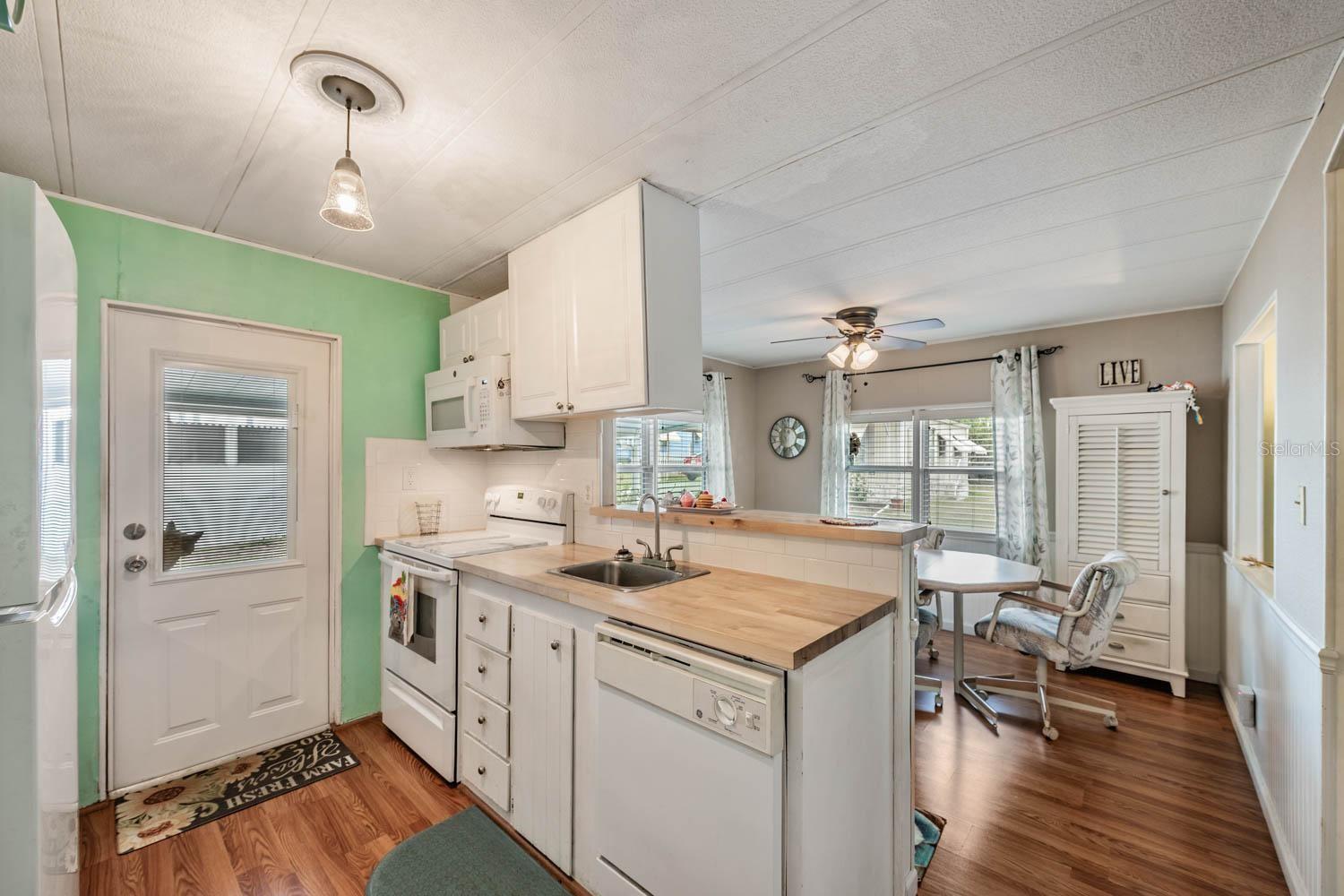 Image 7 of 51 For 7203 El Meyers Street