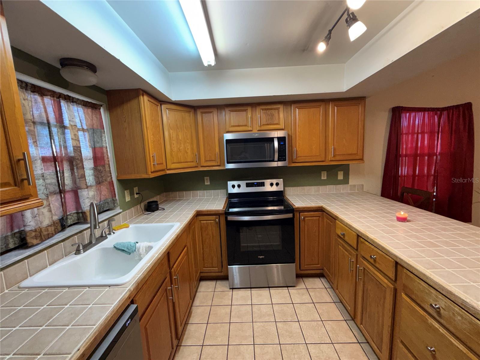 Image 6 of 27 For 5016 Alderman Road