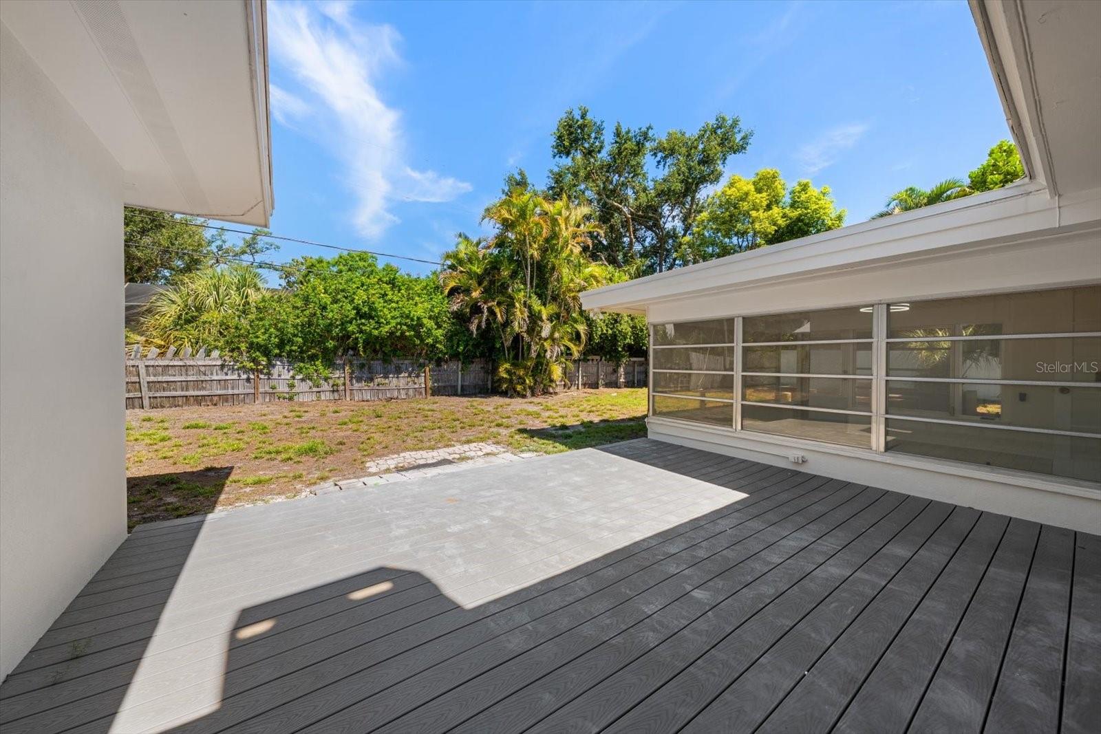 Image 32 of 45 For 122 Palmetto Lane