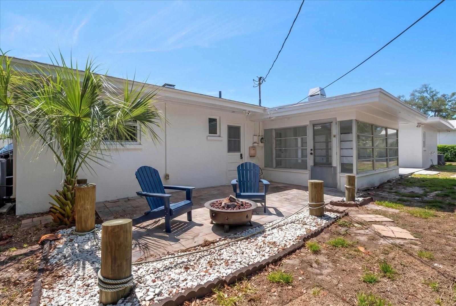 Image 35 of 45 For 122 Palmetto Lane