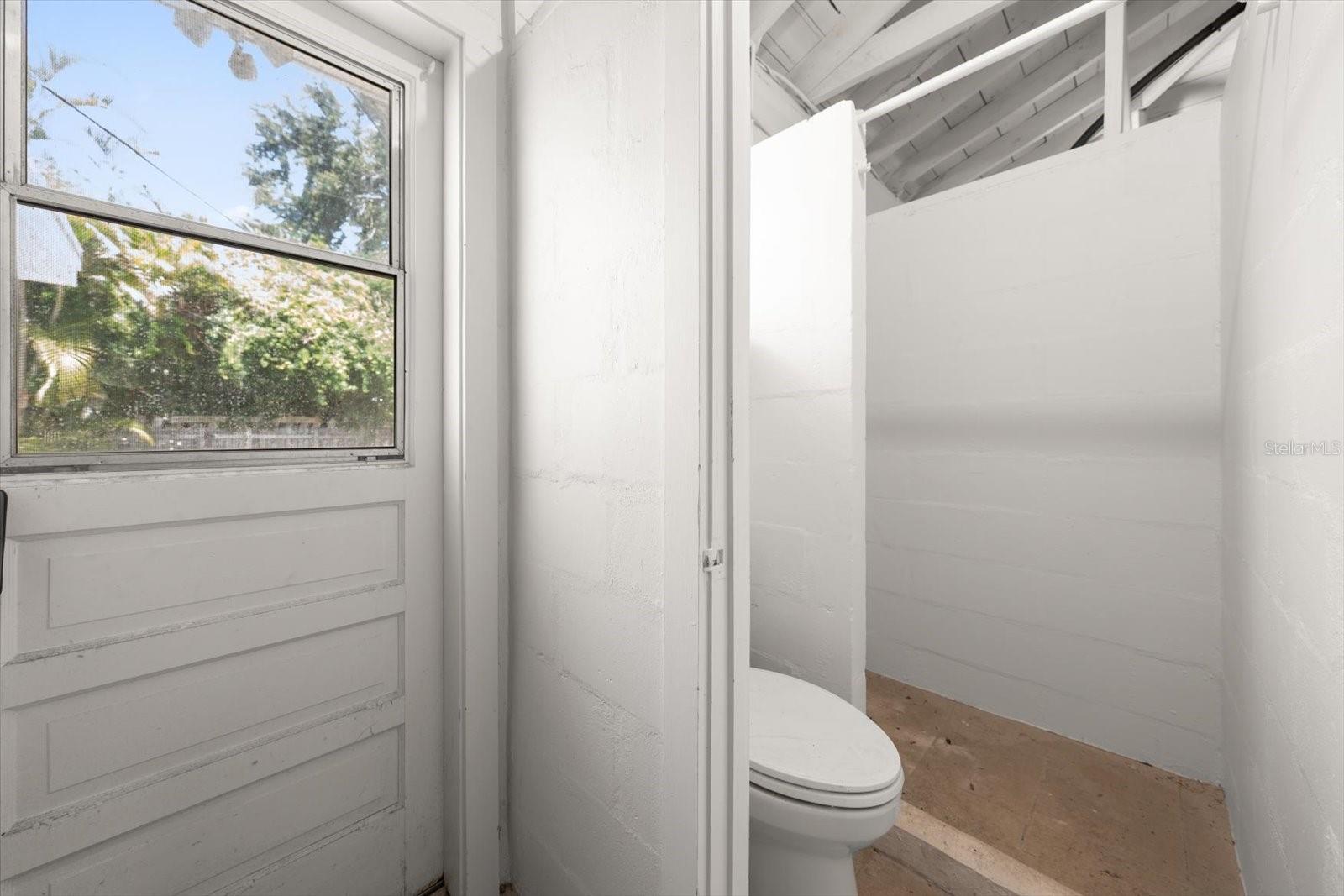 Image 43 of 45 For 122 Palmetto Lane