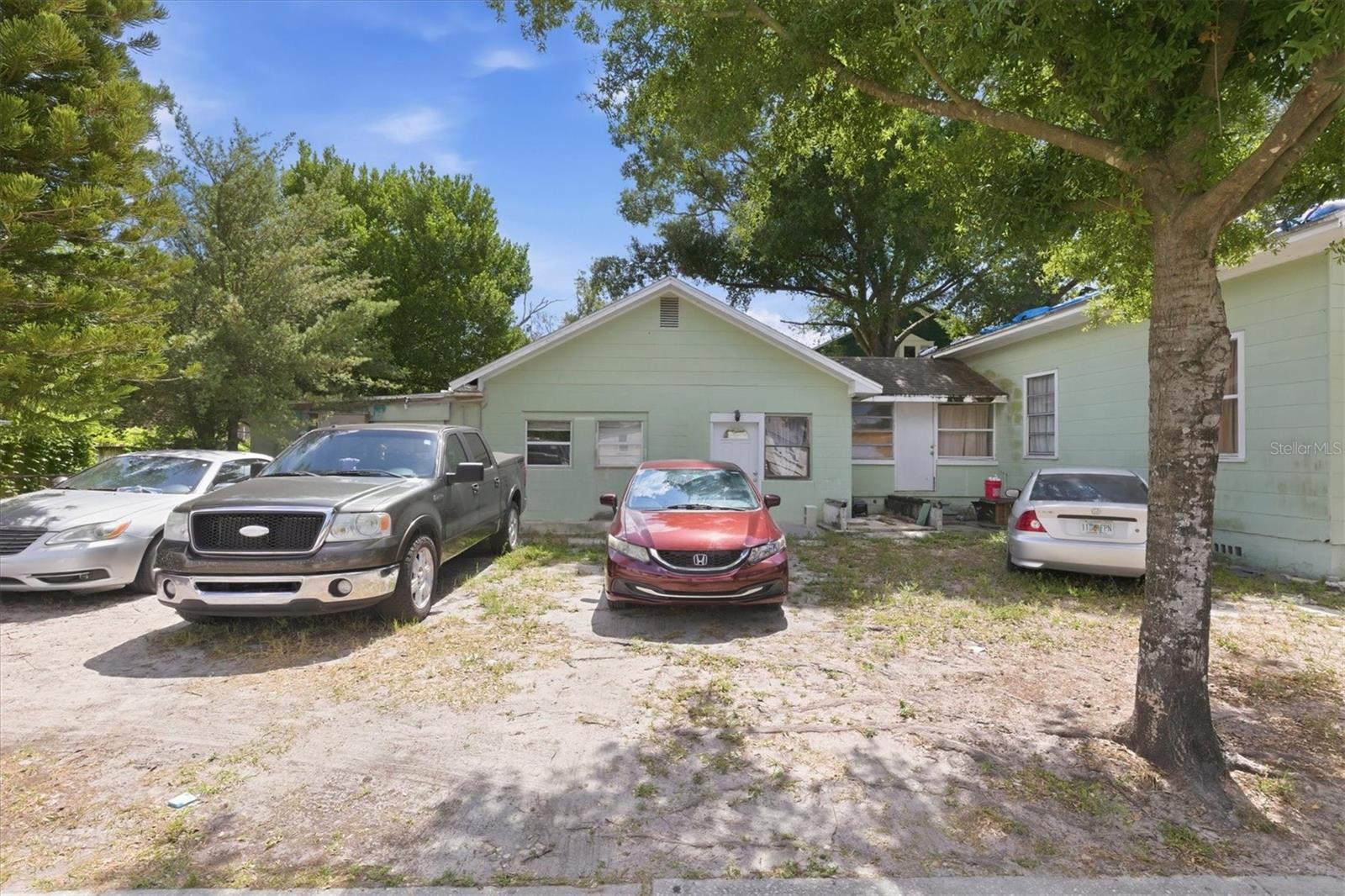 Image 37 of 47 For 301 26th Street A