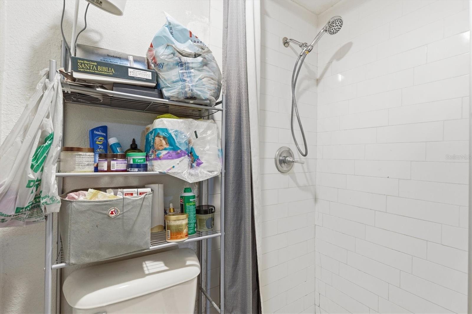 Image 46 of 47 For 301 26th Street A