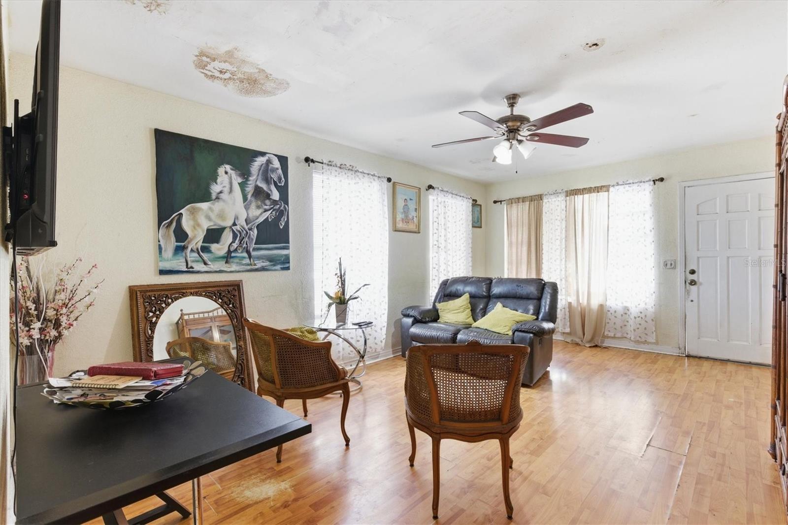 Image 6 of 47 For 301 26th Street A