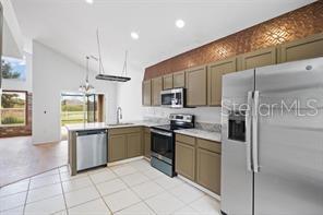 Image 15 of 31 For 2324 Potomac Mark Place