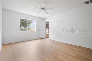 Image 22 of 31 For 2324 Potomac Mark Place