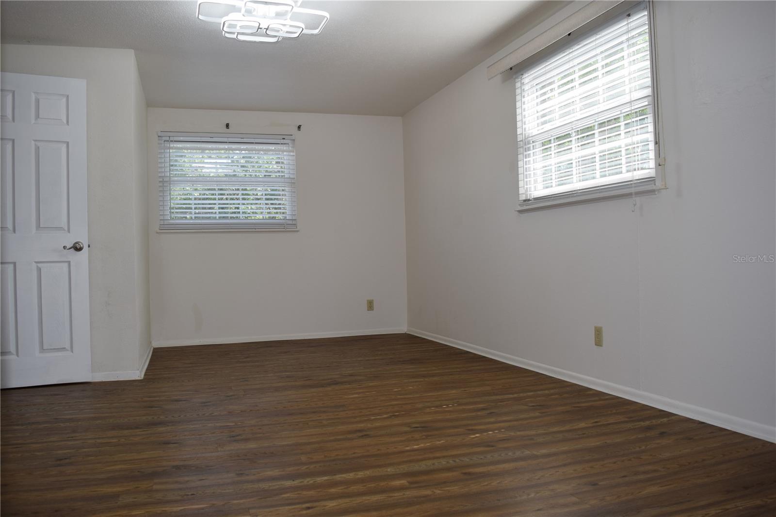 Image 69 of 90 For 2690 64th Place N