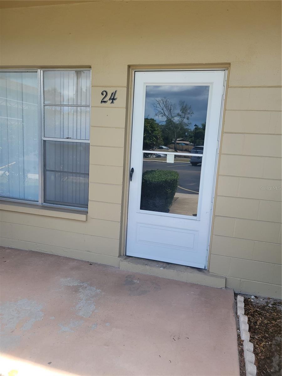 Image 3 of 29 For 2464 Australia Way E 24