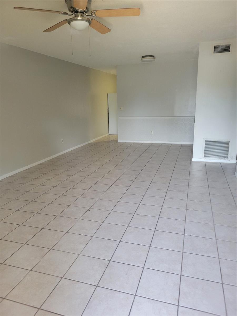 Image 5 of 29 For 2464 Australia Way E 24