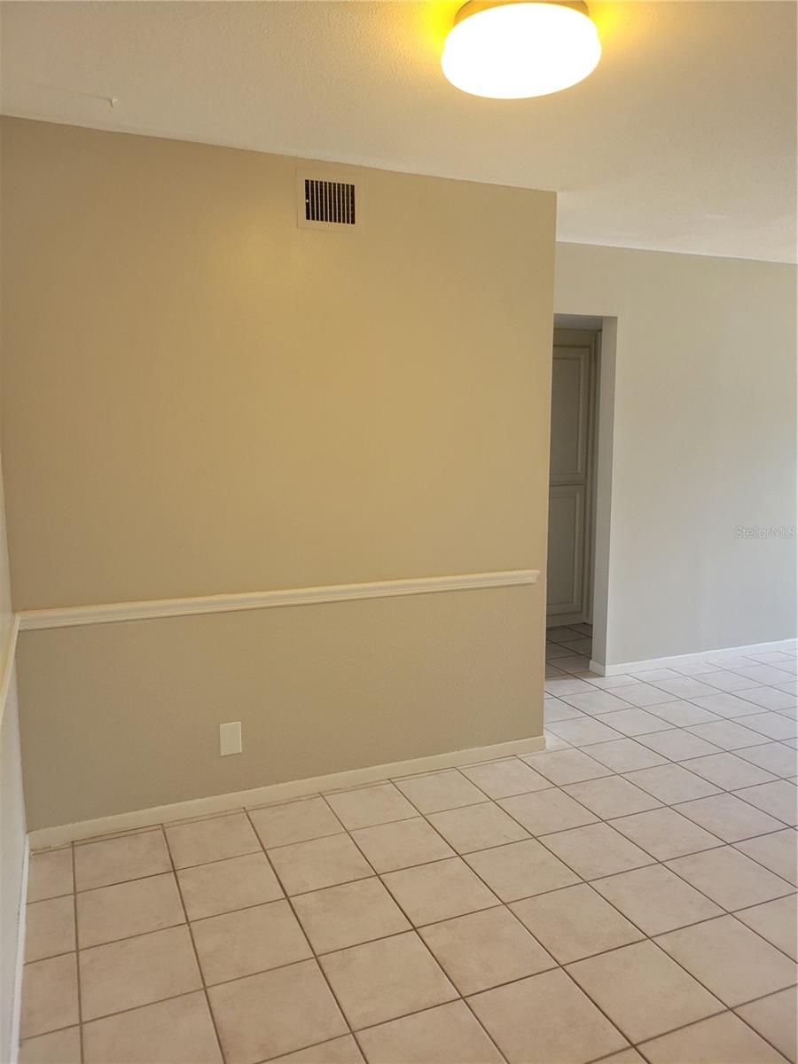 Image 7 of 29 For 2464 Australia Way E 24