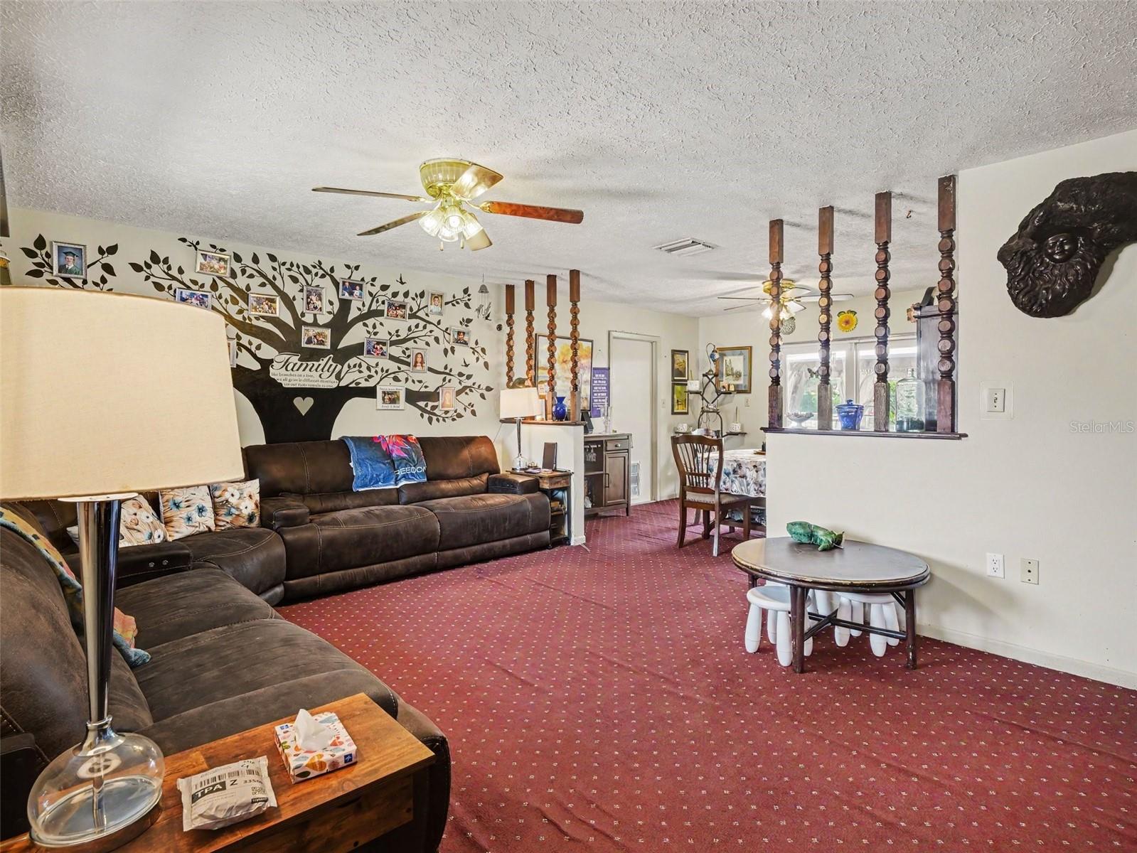 Image 5 of 29 For 11207 Creekview Dr