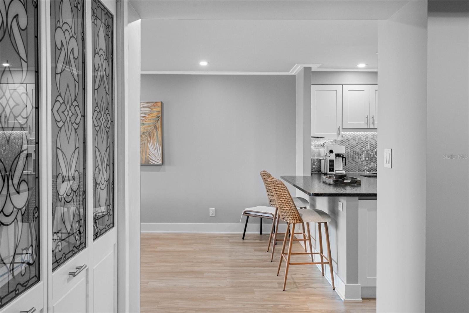 Image 25 of 38 For 220 Belleview Boulevard 108