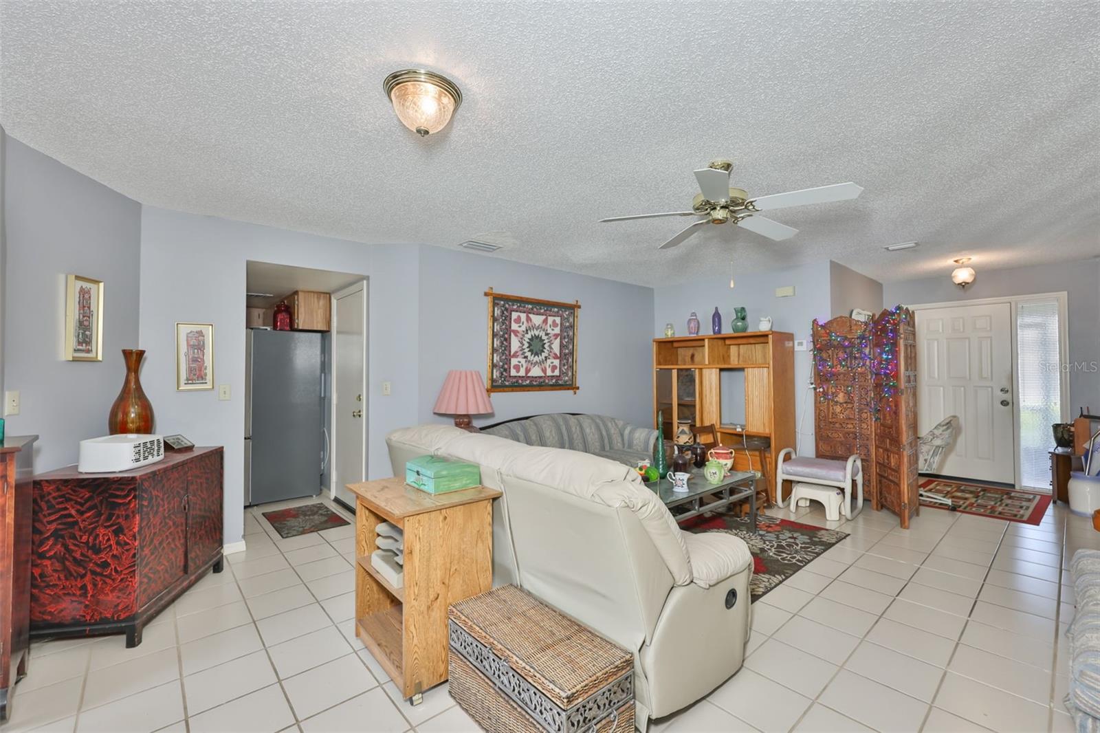 Image 10 of 82 For 2102 Harringay Street 449