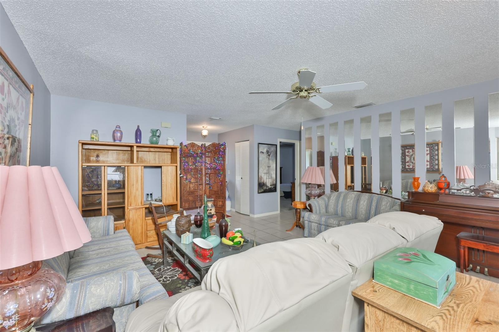 Image 13 of 82 For 2102 Harringay Street 449