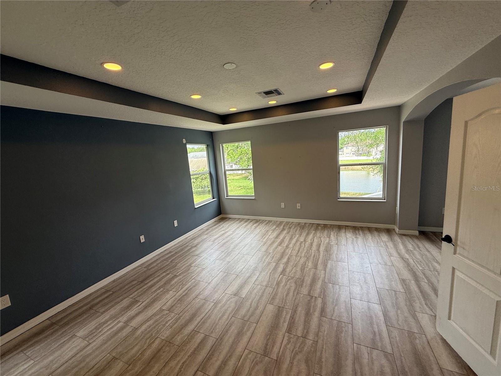 Image 11 of 26 For 10427 Lucaya Drive