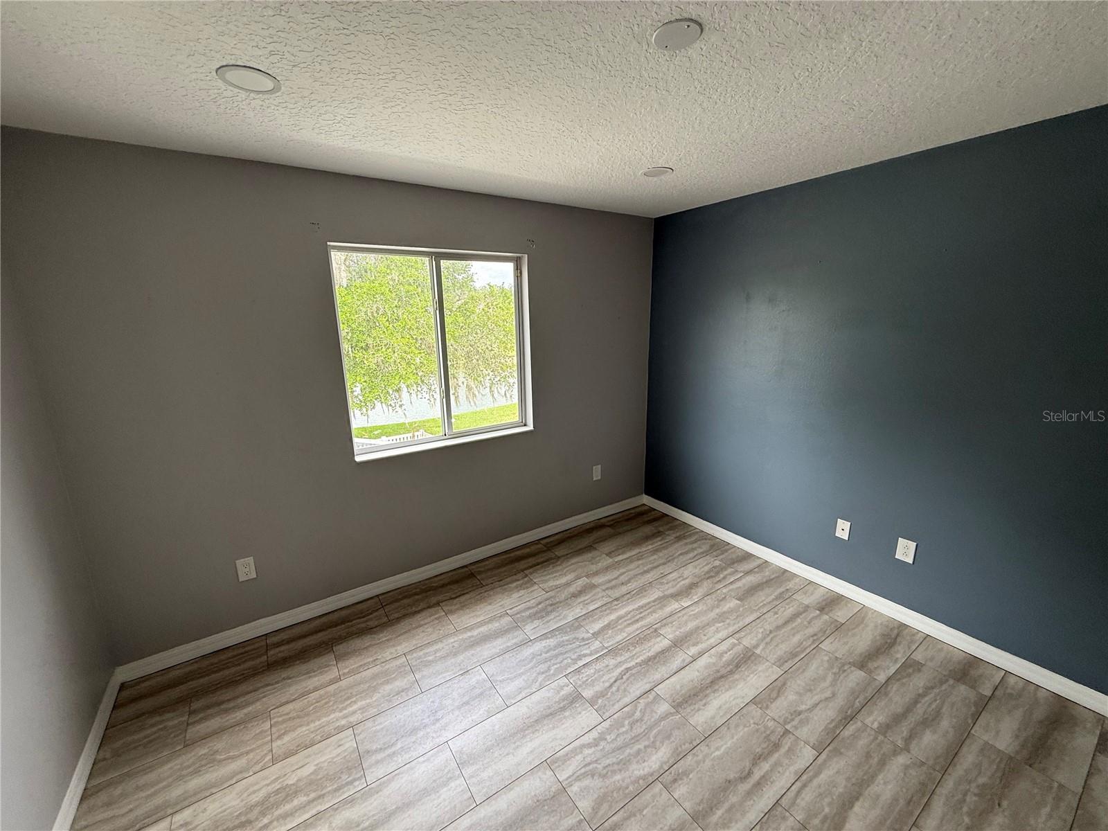 Image 18 of 26 For 10427 Lucaya Drive