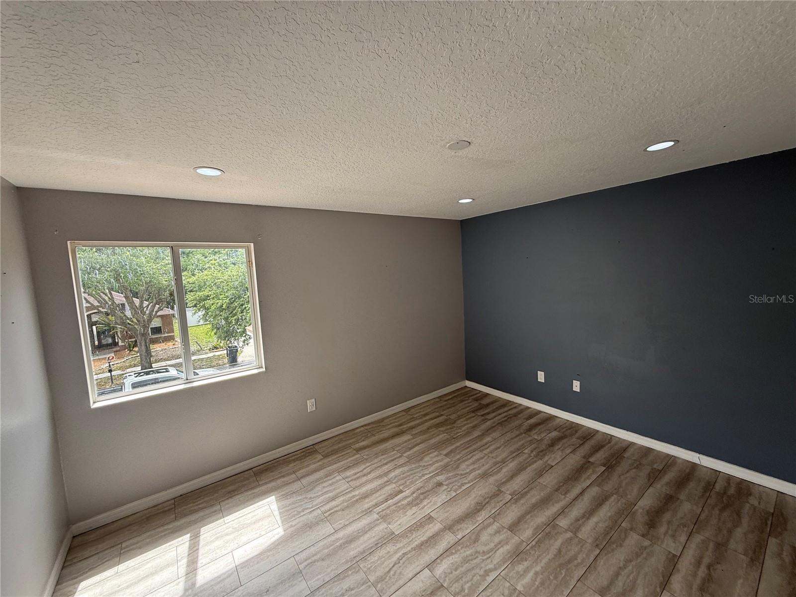 Image 21 of 26 For 10427 Lucaya Drive