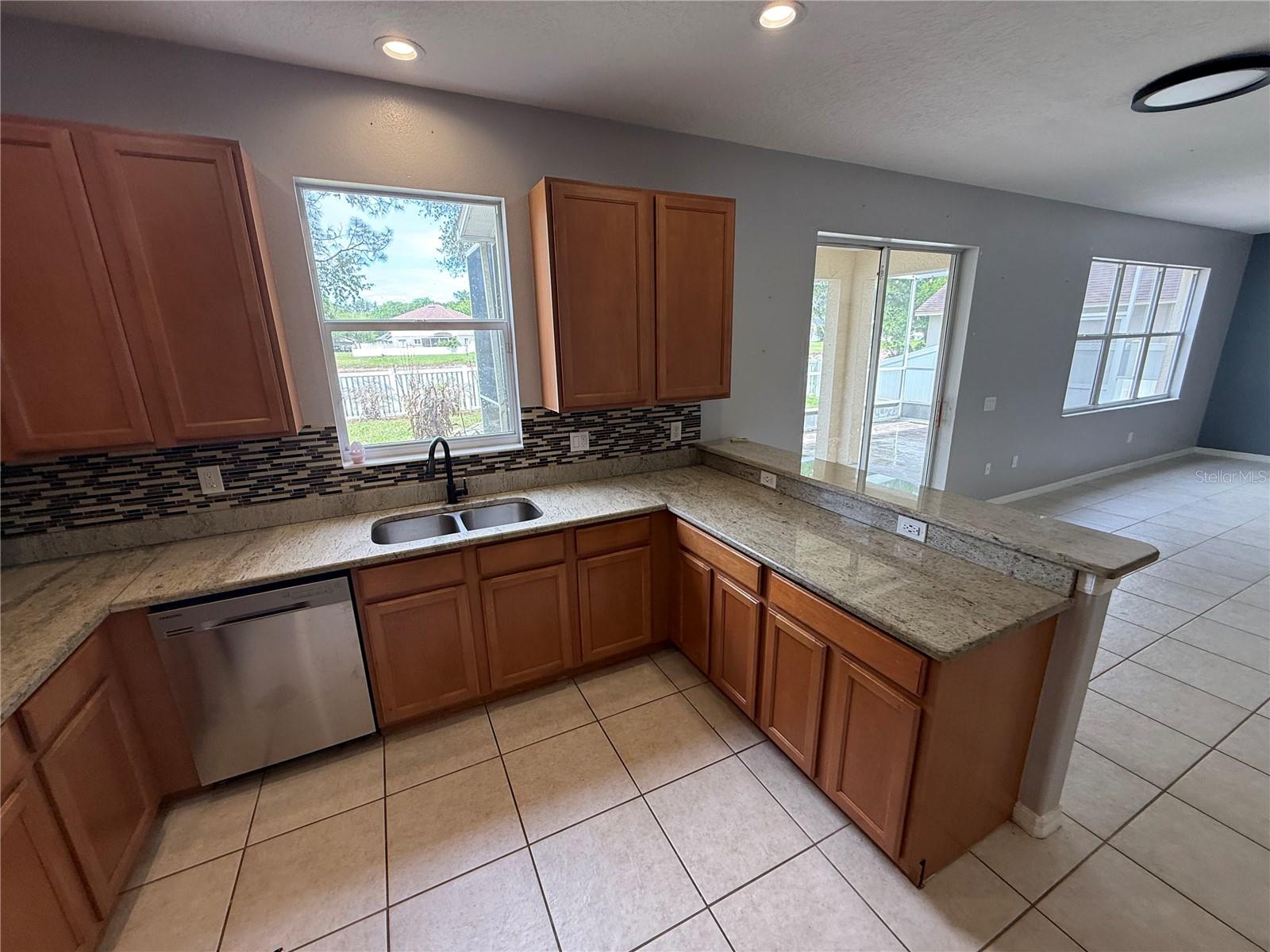 Image 5 of 26 For 10427 Lucaya Drive
