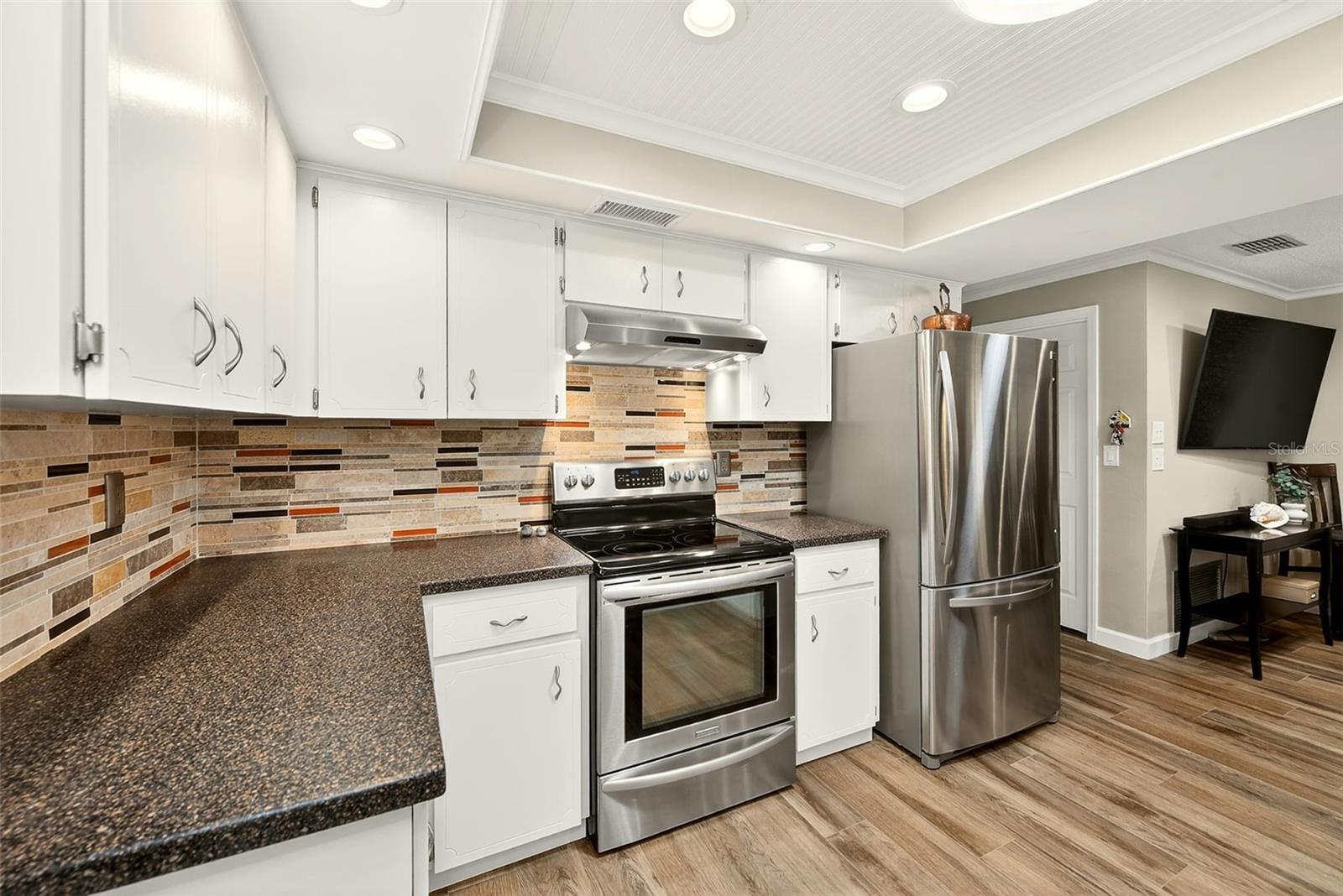 Image 13 of 54 For 14339 110th Terrace