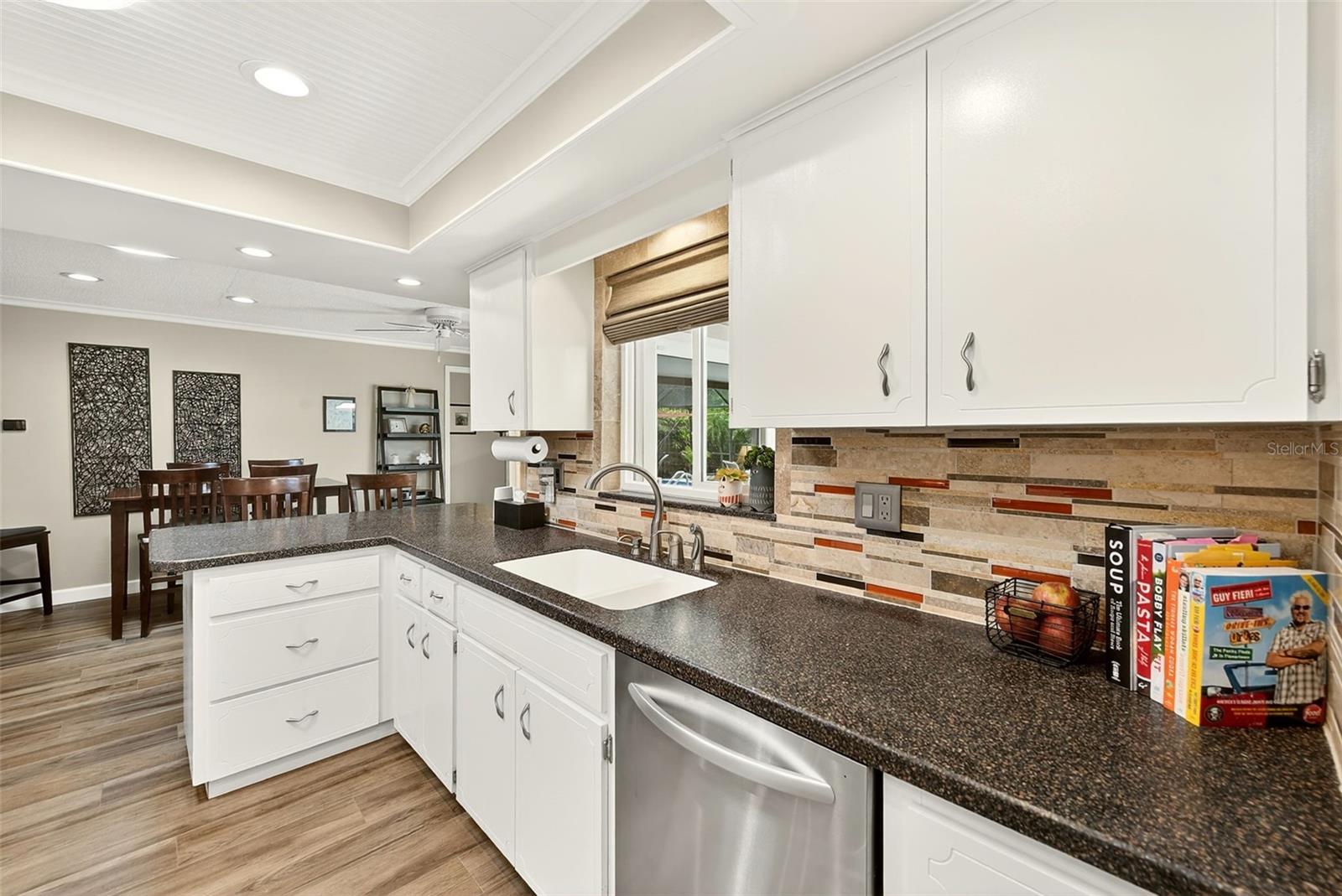Image 14 of 54 For 14339 110th Terrace