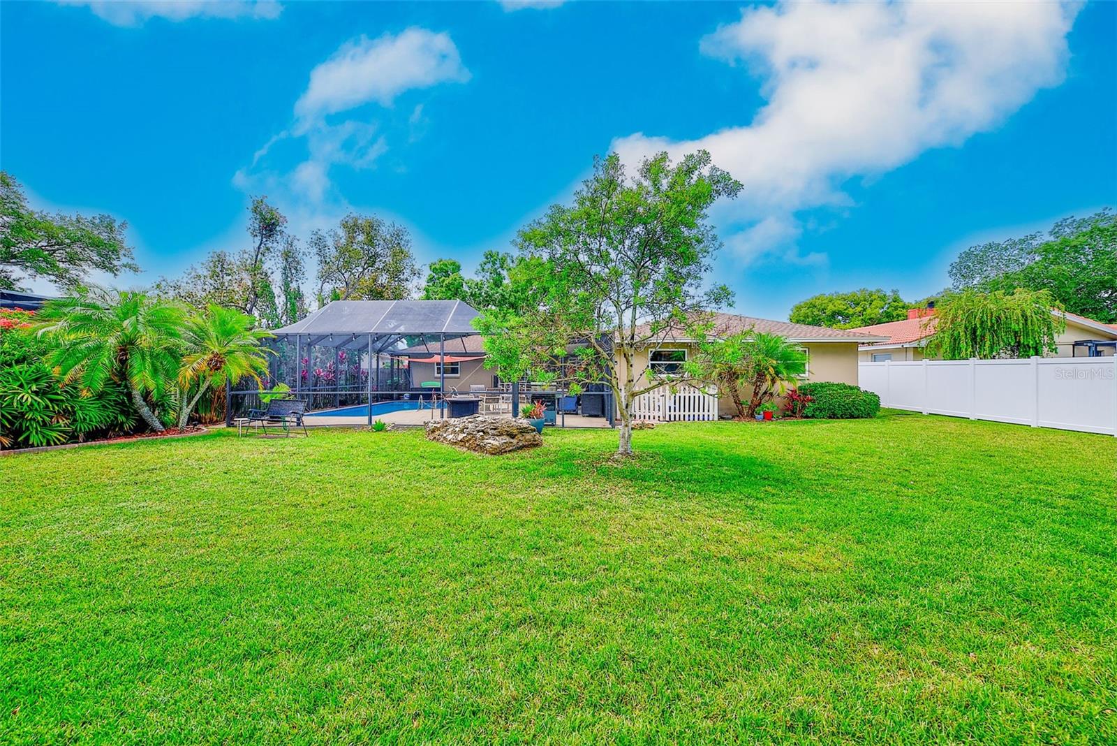 Image 42 of 54 For 14339 110th Terrace