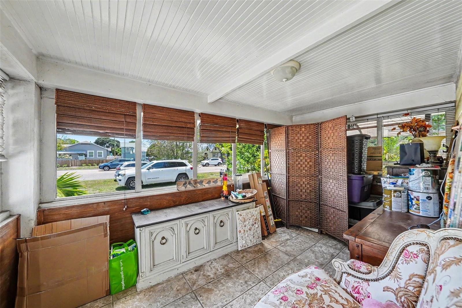 Image 20 of 32 For 2827 9th Avenue N