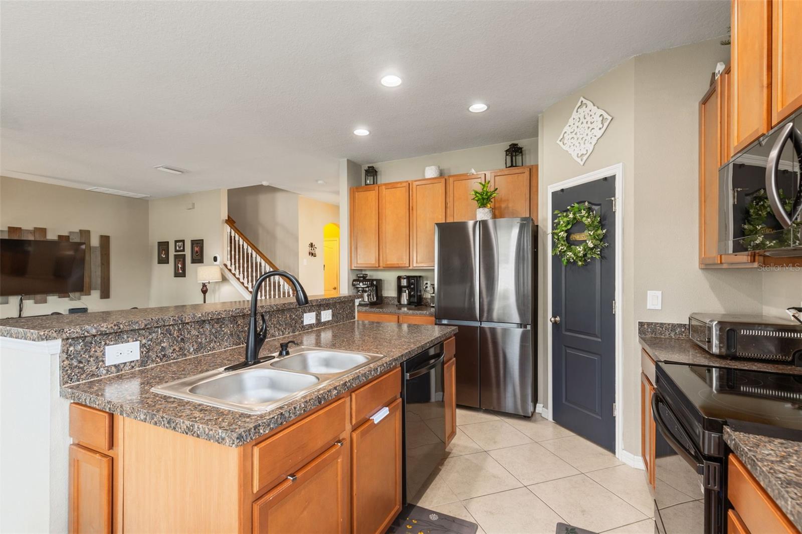 Image 9 of 25 For 3020 Via Siena Street