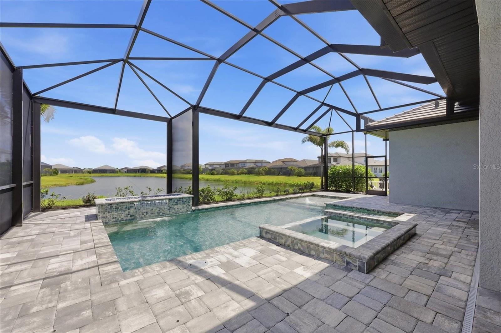 Image 5 of 43 For 8532 Beechlake Court