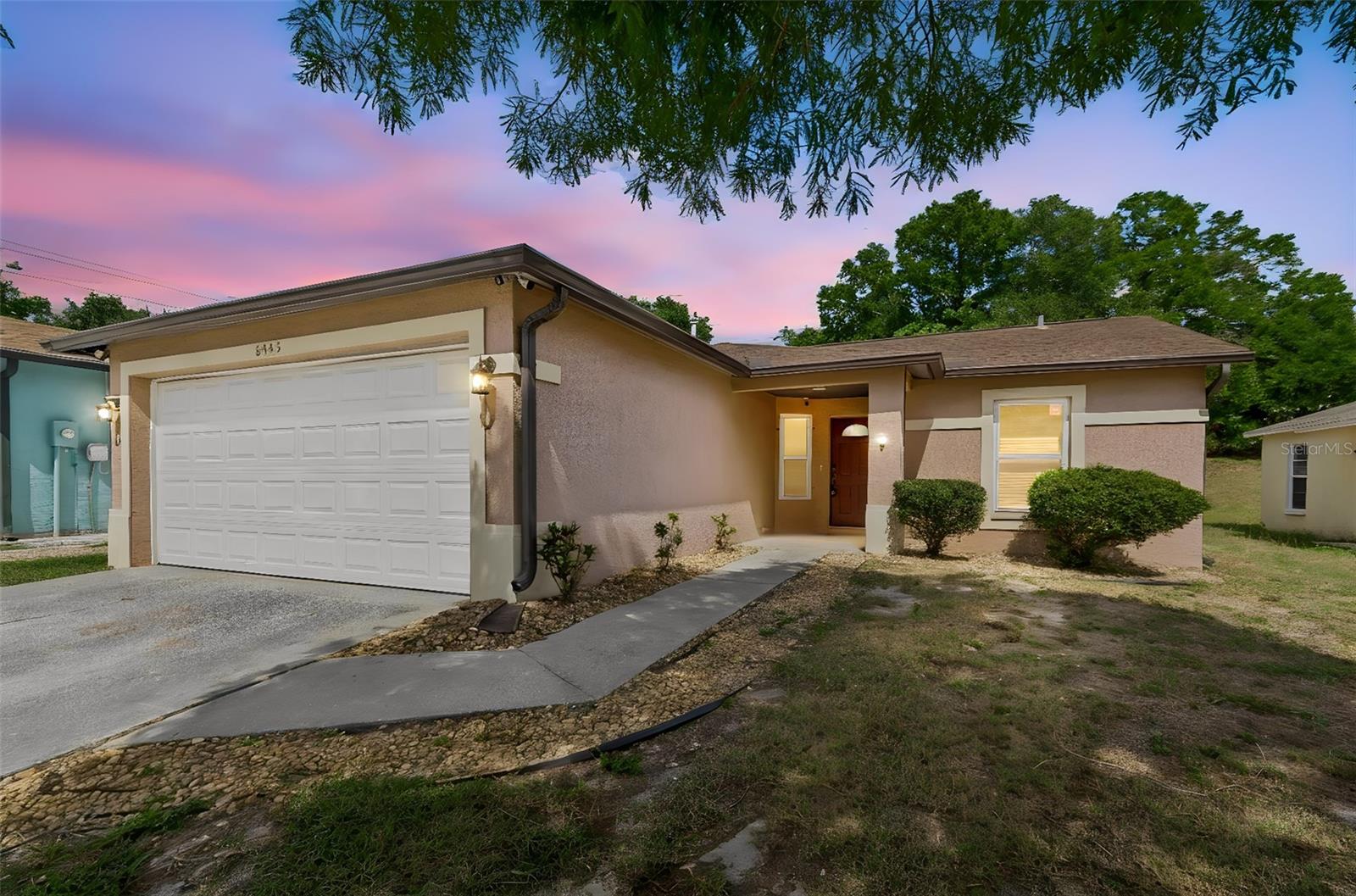 Details for 8445 River Dune Street, TAMPA, FL 33617