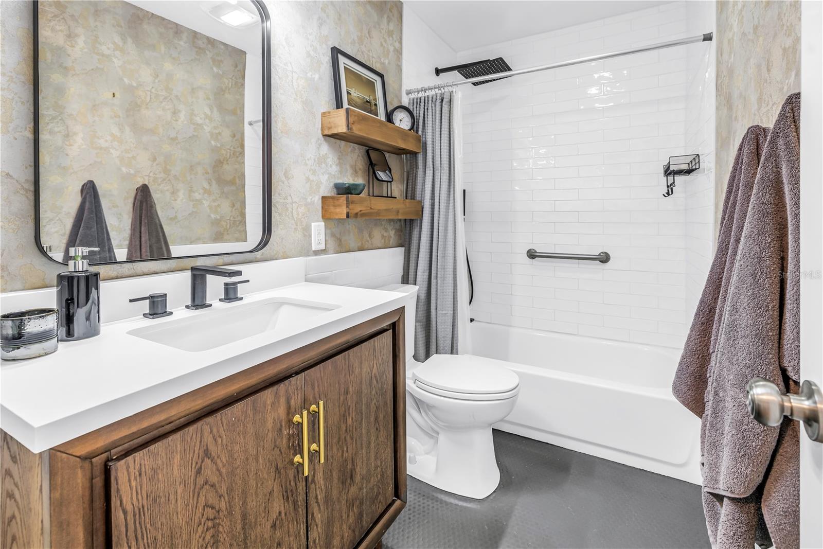 Image 11 of 70 For 2721 4th Avenue S