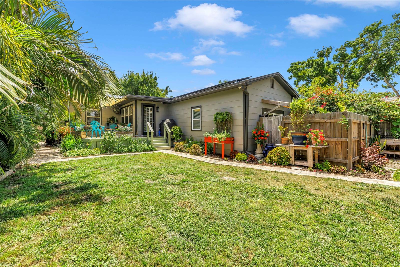 Image 37 of 70 For 2721 4th Avenue S