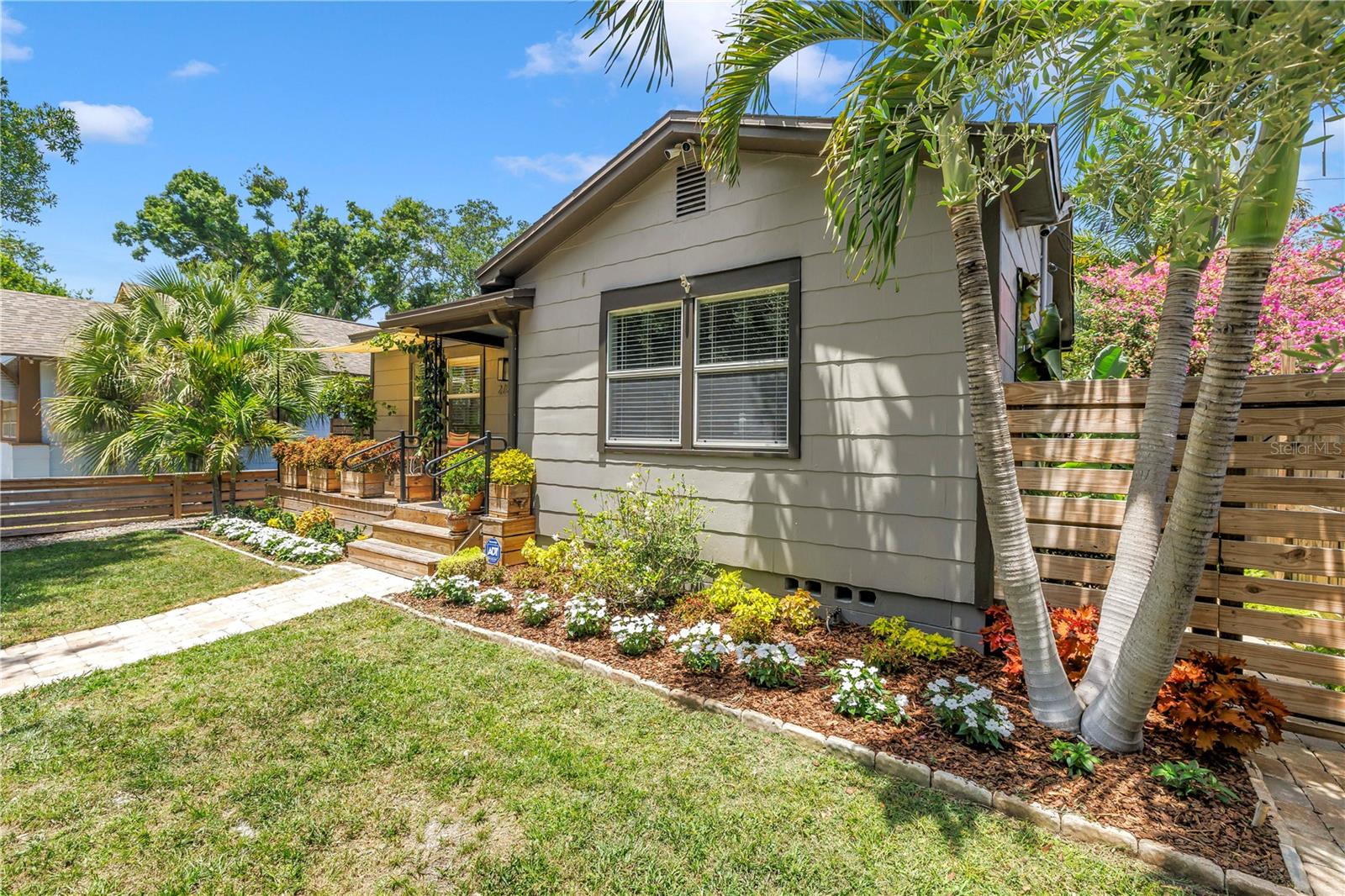 Image 50 of 70 For 2721 4th Avenue S