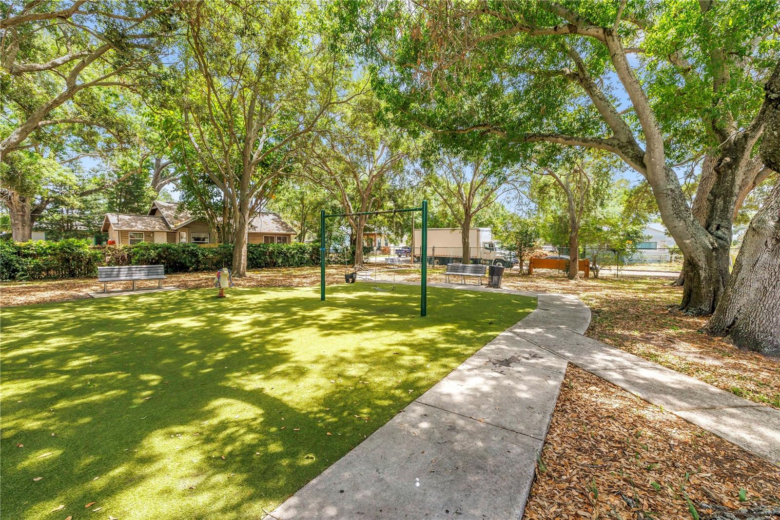 Image 68 of 70 For 2721 4th Avenue S