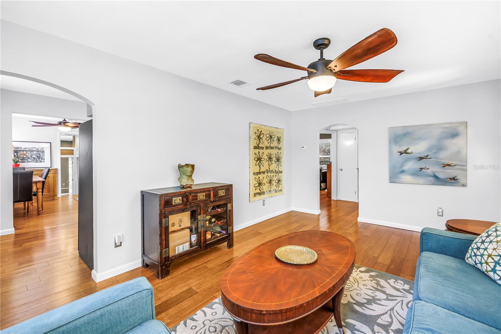 Image 7 of 70 For 2721 4th Avenue S