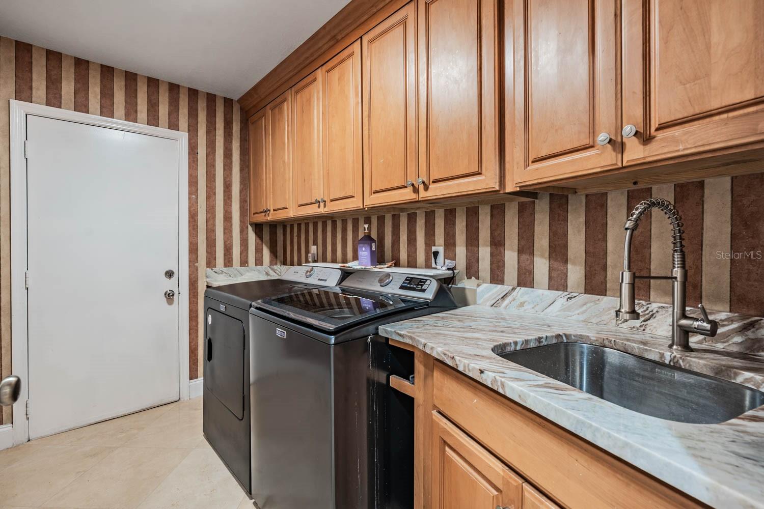 Image 33 of 57 For 2778 St Andrews Boulevard