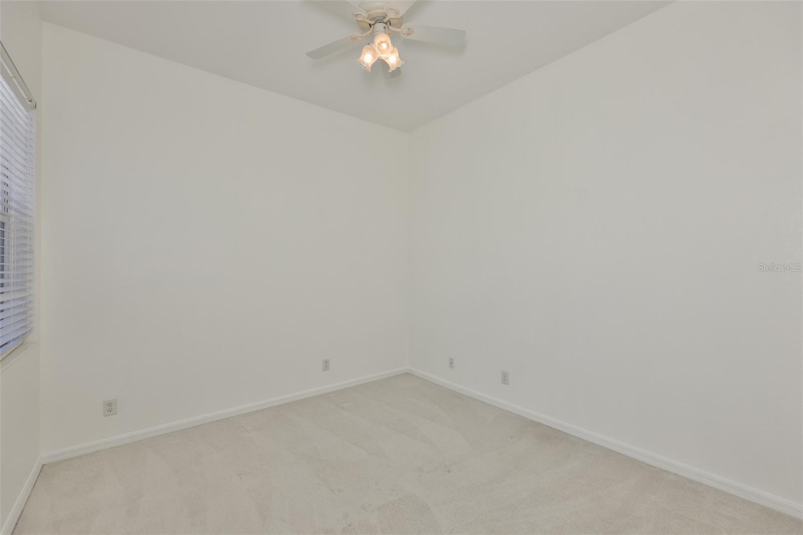 Image 20 of 38 For 448 Noble Faire Drive