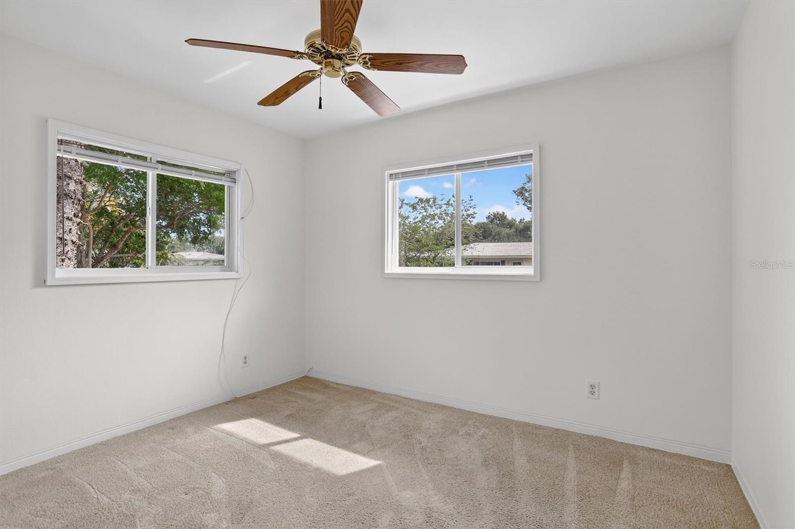 Image 12 of 25 For 2033 Timber Lane